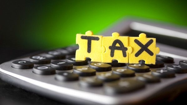 Cgil. Restituire subito il prelievo fiscale ingiustificato
