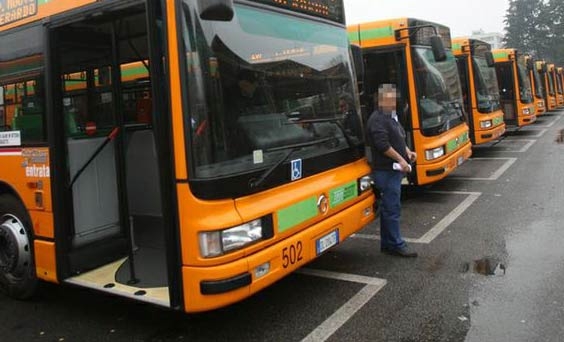 Trasporti. A Roma protestano i lavoratori alla direzione Tpl