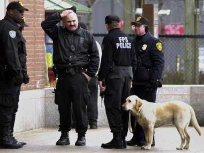 USA, perde la casa e prende in ostaggio 4 pompieri. Ucciso dagli Swat