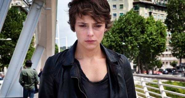 Miele. Indagine psicologica sulla morte sentimentale. Recensione. Trailer