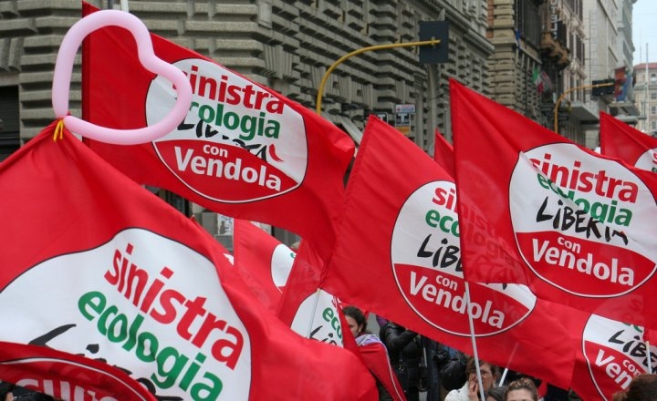 Sel scende in piazza. Vendola: non abbiamo rotto patto con elettori