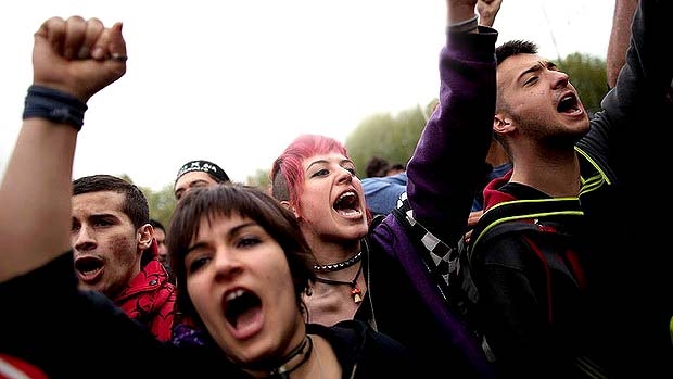Primo maggio di cortei nell’Europa dei Pigs. Da Madrid, Atene e Lisbona tanta la rabbia