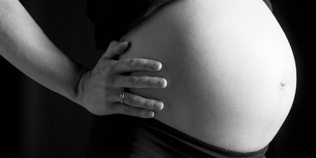 Bimbo di 11 anni ha figlio con mamma del compagno di classe. Choc in Nuova Zelanda