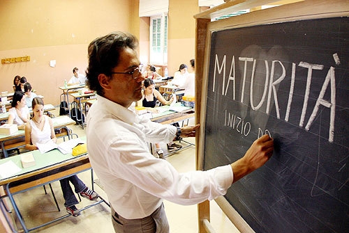 Maturità. Al via la seconda prova scritta