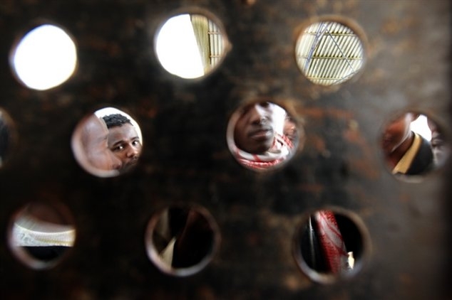 Egitto. Amnesty International chiede annullamento condanne operatori Ong