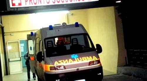 Giovane 19enne annega tra l’indifferenza dei bagnanti