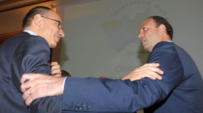 Letta, apertura al presidenzialismo, scuse a chi emigra