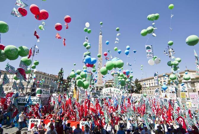 Da Piazza San Giovanni la “scossa“ al governo