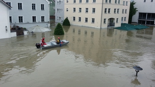 Germania sommersa, migliaia di evacuati. GUARDA LE FOTO