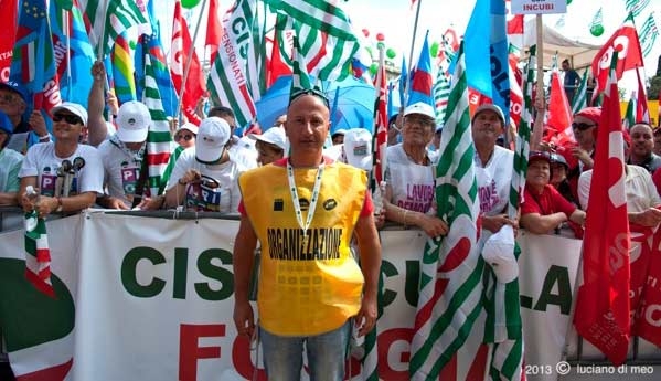 L’allarme di Cgil, Cisl e Uil. Ma dov’è il governo? LE FOTO