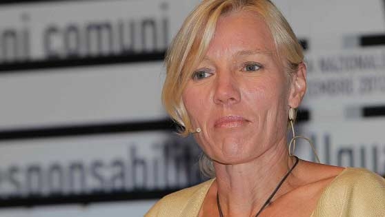 Josefa Idem si dimette:  ”Contro di me accuse violente e aggressive”