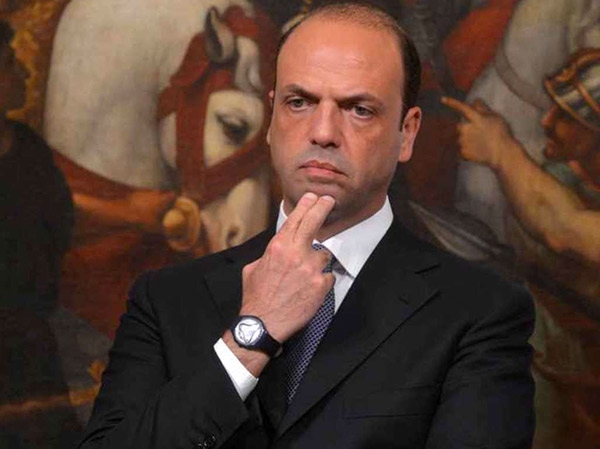 Salvare Alfano non restituisce credibilità al governo