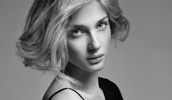 Venezia 70. Eva Riccobono la madrina. Video