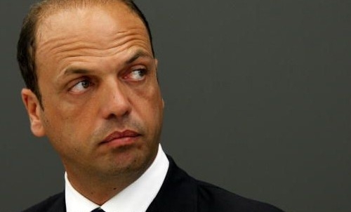 Alfano non sapeva niente? E’ un aggravante. Il Bel paese a rischio deriva