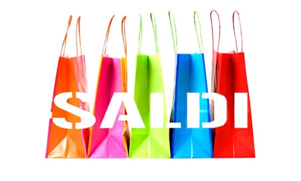 Saldi. Federconsumatori, solo una famiglia su 3 ne approfitterà