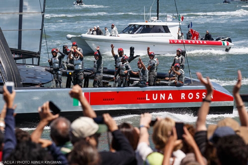 Vela. Luna Rossa è pronta per la finale