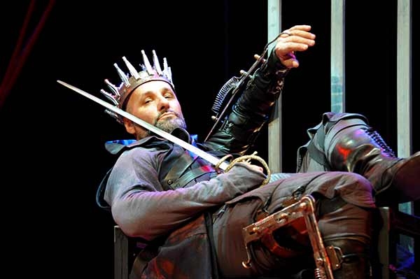 Globe Theatre. “Riccardo III”, uno spettacolo molto potente. Recensione