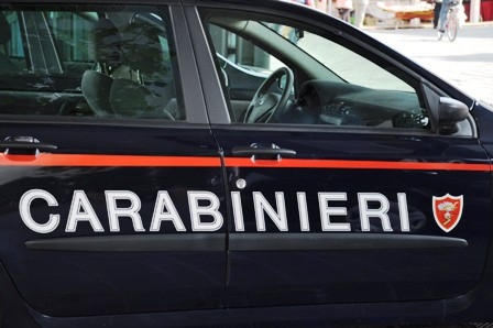 Abbandona figlia neonata in area servizio. Arrestato