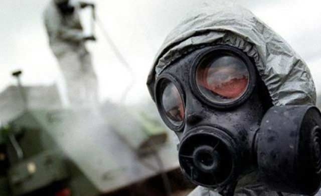 Siria. Kerry, abbiamo le prove. Assad come Hitler. Palin, ci pensi Allah