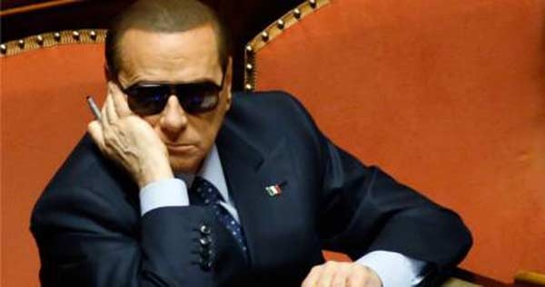 E’ muro contro muro su decadenza Berlusconi. Voto slitta a domani