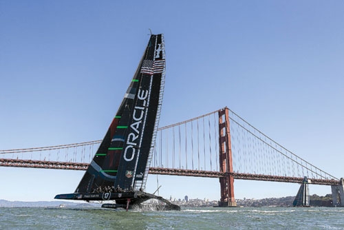 Vela. America’s Cup. Oracle Team accorcia le distanze ma i kiwi sono a -2 dalla vittoria