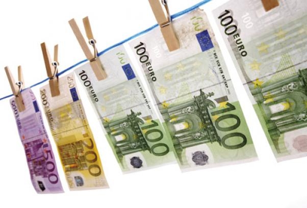 Finanziamento ai partiti. Il “Partito azienda” si batte per il Far West