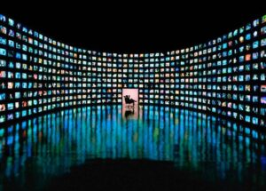 Mediaset, clamorosa violazione dei principi del pluralismo