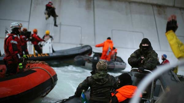 Greenpeace. Accusati di pirateria in Russia. Firma l’appello