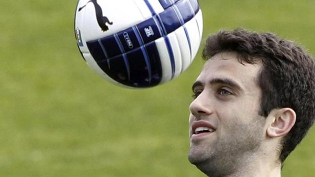 Pepito Rossi (ab)batte la Juve e manda la Roma in fuga. Campionato sconvolto