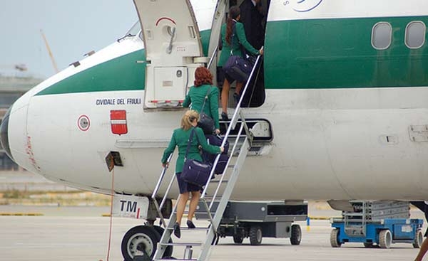 Alitalia sul filo del rasoio. Oggi vertice a Palazzo Chigi