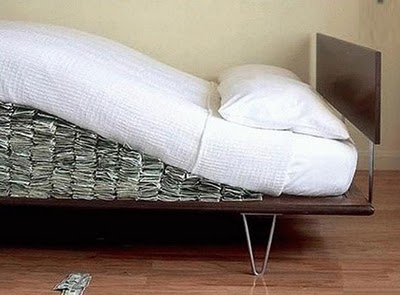 Cgia. Quasi 15 milioni di italiani non tengono i risparmi in banca