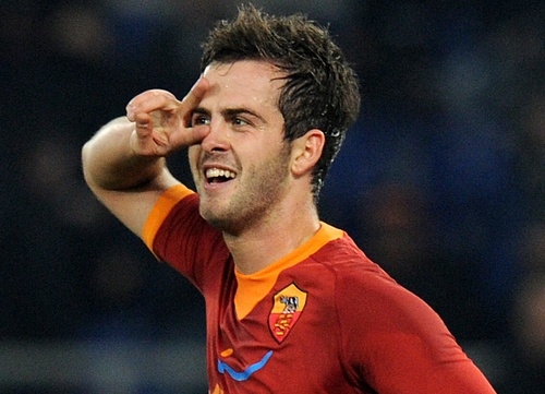 Roma padrona del campionato, battuto anche il Napoli