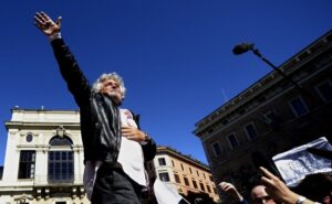 Non più dubbi, Grillo e Casaleggio sono di destra