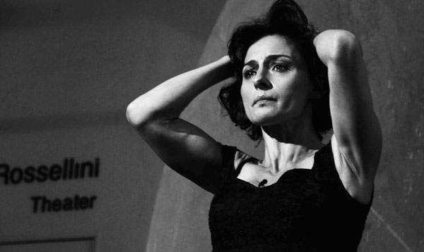 Lidia Vitale. “Solo Anna” arriva a Milano, con le vere parure della Magnani