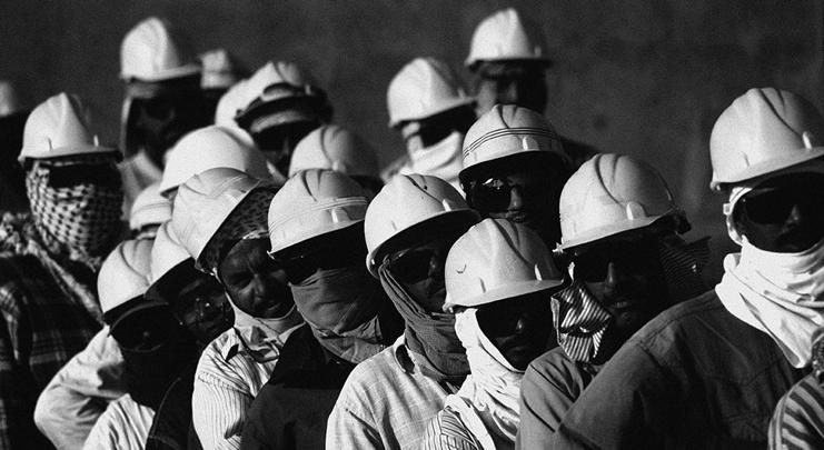 Qatar. Amnesty denuncia sfruttamento lavoratori imprese costruzioni