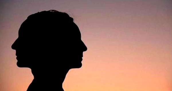 La doppiezza disarmante di Renzi
