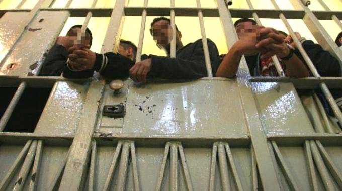 Carcere. Manconi interrogazione al ministro sui decessi. Giulia Ligresti fa shopping