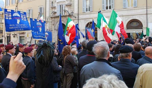 Marò. Corteo dalla Bocca della verita per chiedere la liberazione dei sue soldati