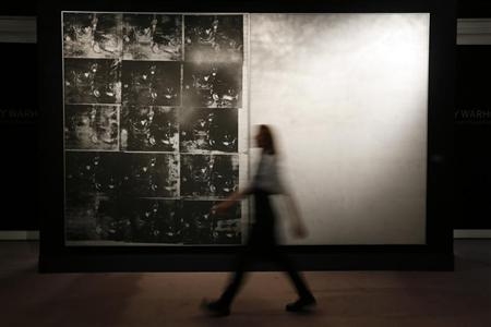 Sotheby’s. Record asta. Venduta opera di Warhol per 105 milioni di dollari