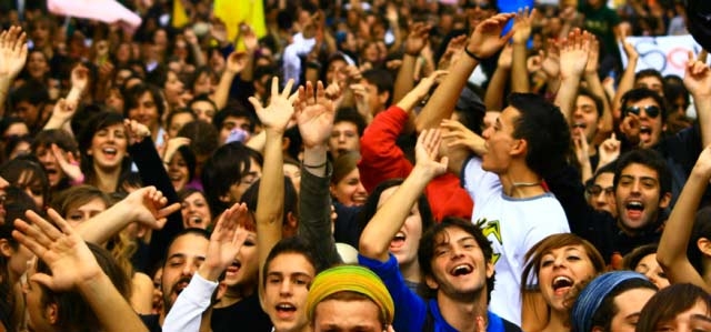 Change the way. Gli studenti scendono in piazza. Oggi mobilitazione nazionale