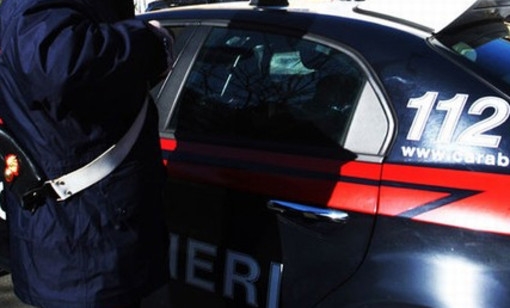 Trovato cadavere di donna incappucciato