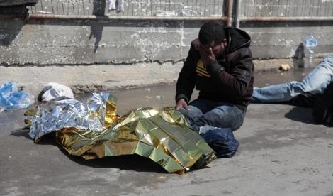 Strage Lampedusa. Arrestato scafista somalo. Emergono stupri di gruppo e violenze