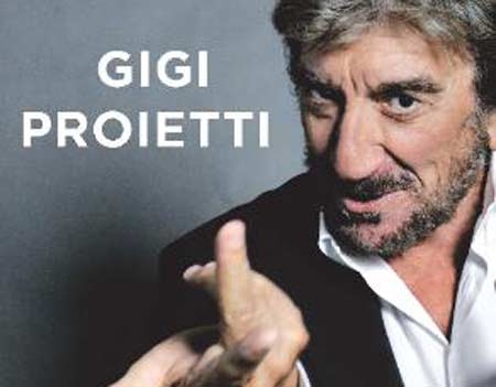 Tutto sommato. Gigi Proietti firma le copie del suo libro
