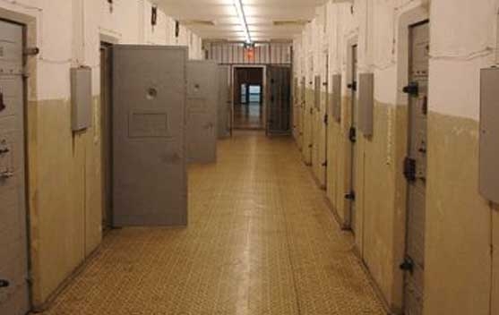 Carcere. Alfano, pronti a indurire il 41 bis