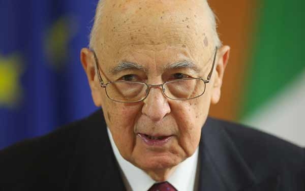 Il Nuovo Centro Destra con Napolitano. Prime defezioni tra i ‘berlusconiani’