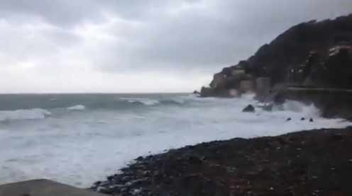 Allerta maltempo in tutta Italia. Venti, piogge e rischio valanghe