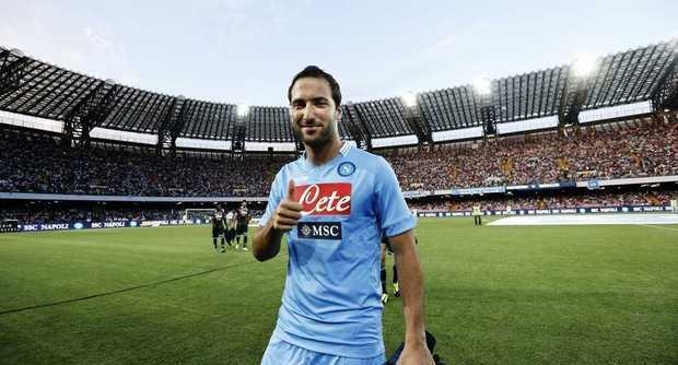 La Juve allunga, la Roma pareggia ma recrimina. Risorge il Napoli in casa Lazio