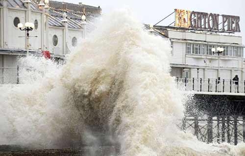 Tempesta si abbatte sul Nord Europa. Morti in America e Canada per il maltempo