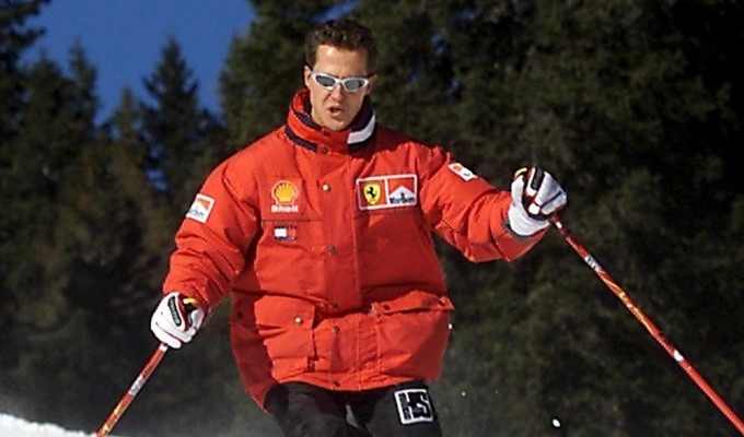 Schumacher, leggero miglioramento. Il pilota rimane in coma farmacologico