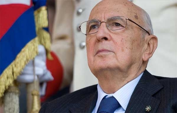 Napolitano lancia il rischio allarme sociale e bacchetta Berlusconi
